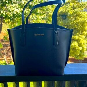 Michael Kors large tote